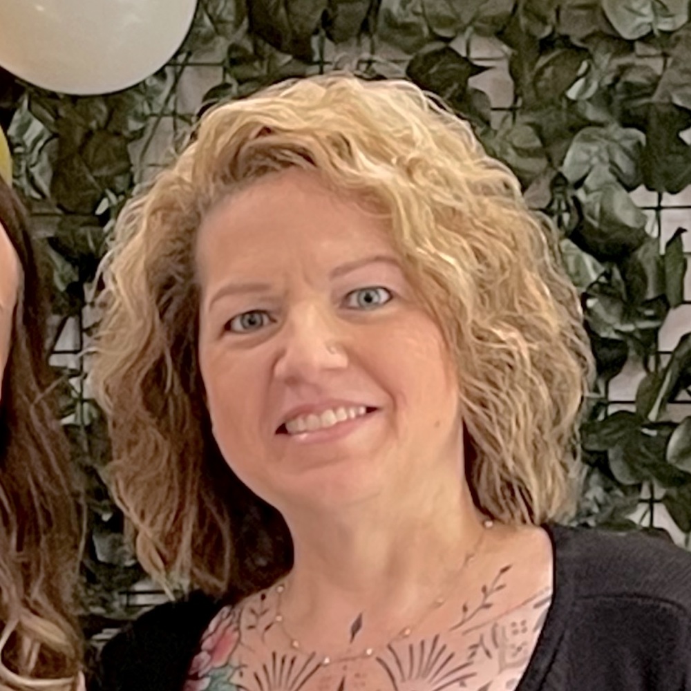 Meet your Posher, Julie